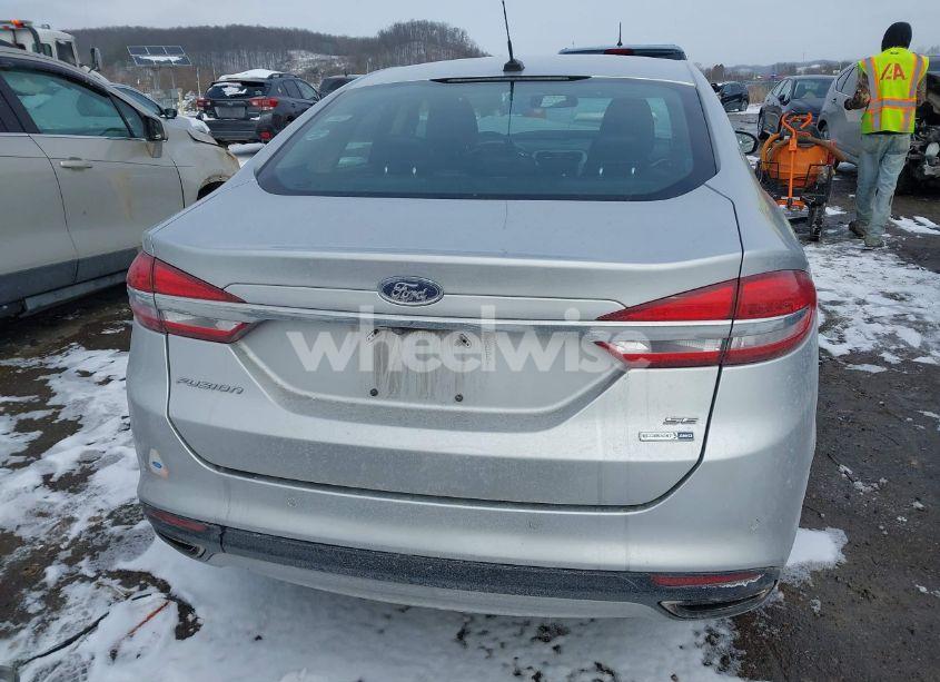 Photo 16 of 2017 Ford Fusion SE (VIN 3FA6P0T96HR267970)