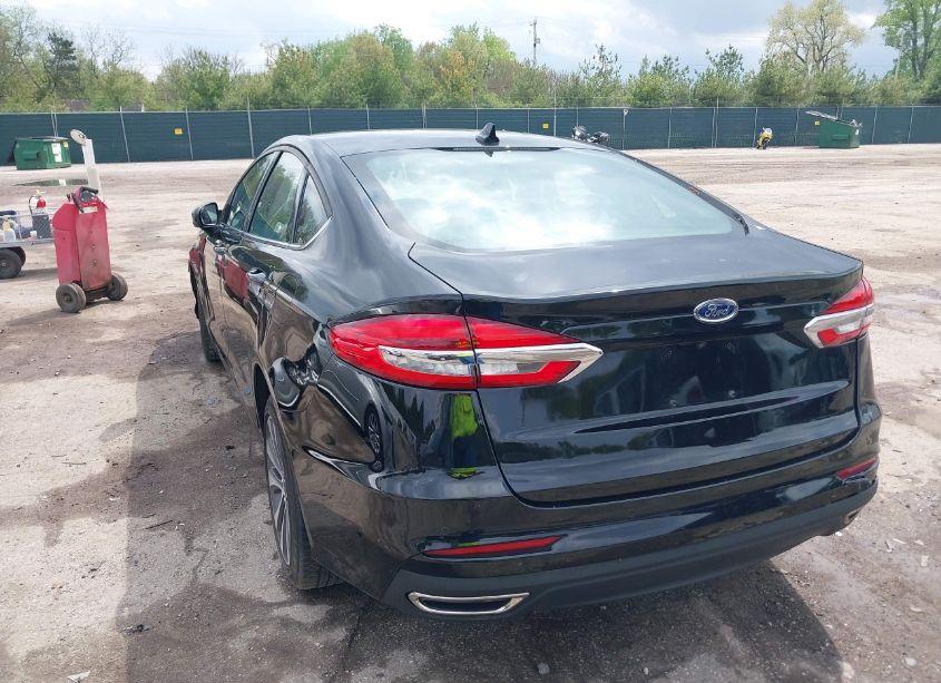 Photo 3 of 2020 Ford Fusion SE (VIN 3FA6P0T96LR163021)
