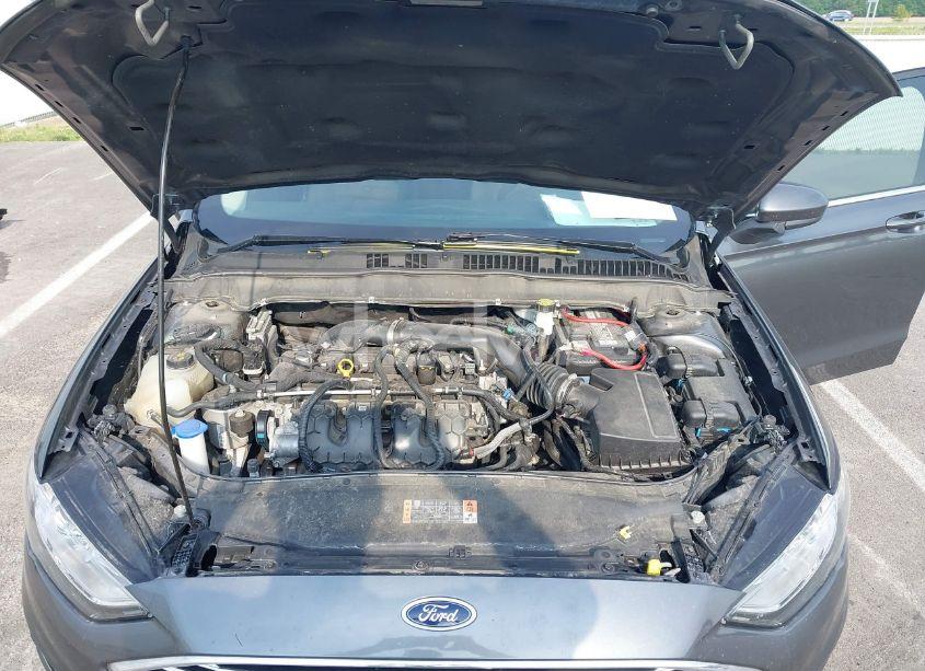 Photo 10 of 2020 Ford Fusion SE (VIN 3FA6P0T96LR190400)