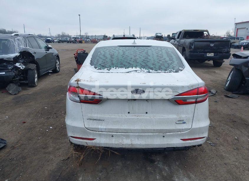 Photo 16 of 2020 Ford Fusion SE (VIN 3FA6P0T96LR202299)