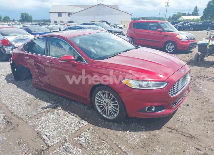 2016 Ford Fusion SE (VIN 3FA6P0T97GR154592) main photo