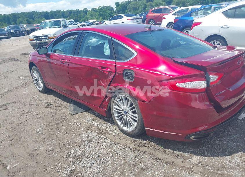 Photo 3 of 2016 Ford Fusion SE (VIN 3FA6P0T97GR154592)