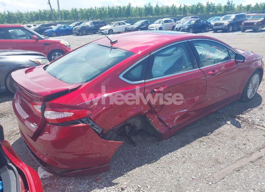 Photo 4 of 2016 Ford Fusion SE (VIN 3FA6P0T97GR154592)