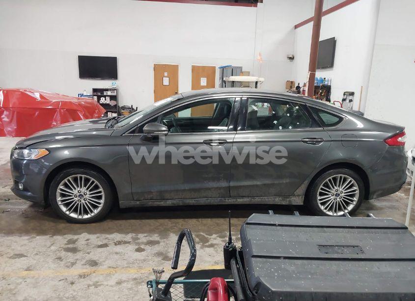 Photo 14 of 2016 Ford Fusion SE (VIN 3FA6P0T97GR353836)