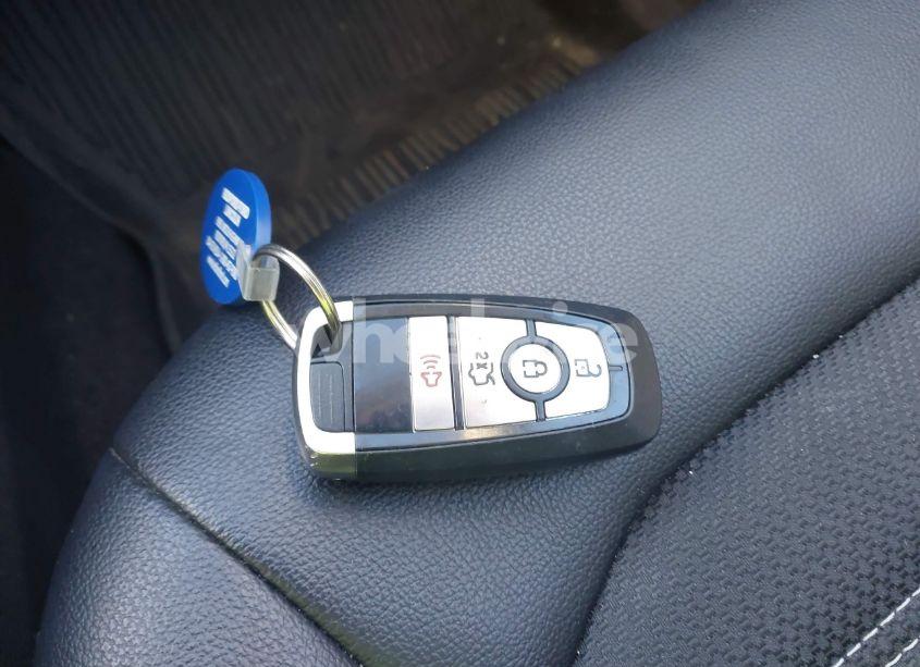 Photo 11 of 2017 Ford Fusion SE (VIN 3FA6P0T97HR166775)