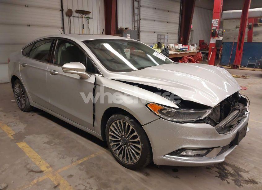 2017 Ford Fusion SE (VIN 3FA6P0T97HR243242) main photo