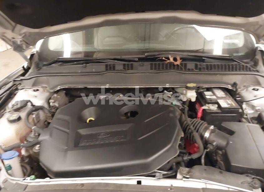 Photo 10 of 2017 Ford Fusion SE (VIN 3FA6P0T97HR243242)