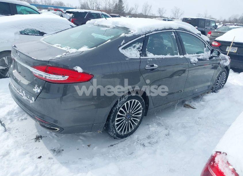 Photo 4 of 2017 Ford Fusion SE (VIN 3FA6P0T97HR406259)