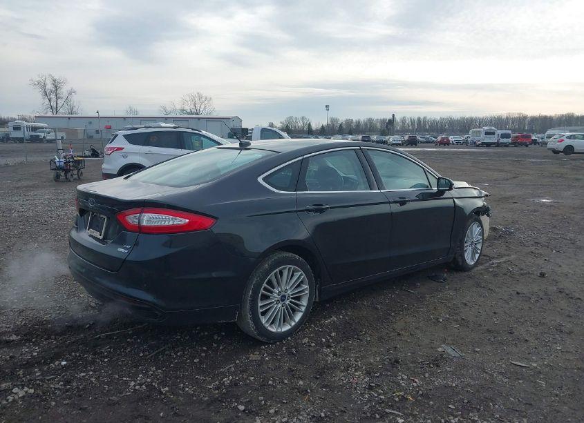 Photo 4 of 2013 Ford Fusion SE (VIN 3FA6P0T98DR223611)