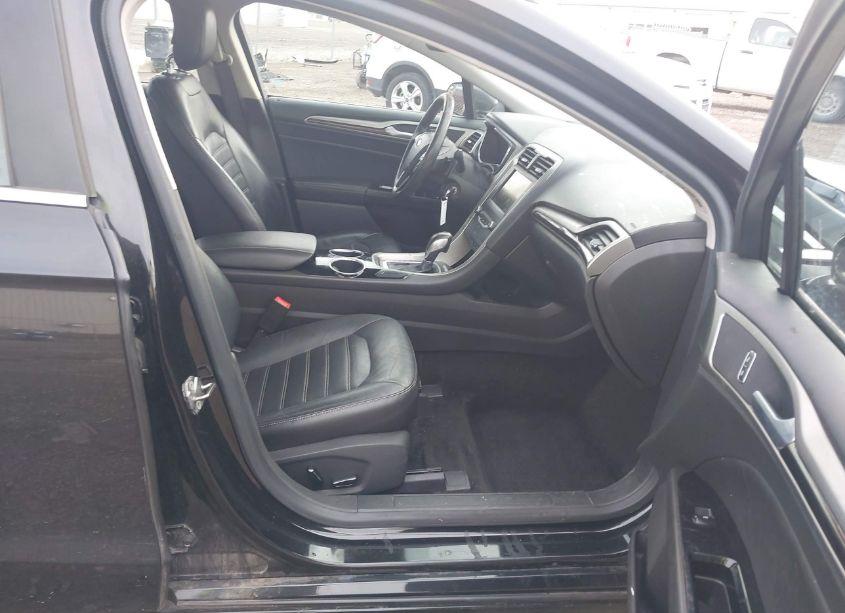 Photo 5 of 2013 Ford Fusion SE (VIN 3FA6P0T98DR223611)