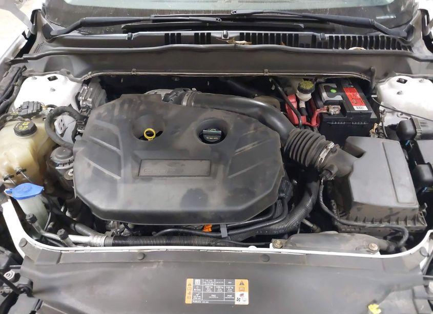 Photo 10 of 2015 Ford Fusion SE (VIN 3FA6P0T98FR111135)