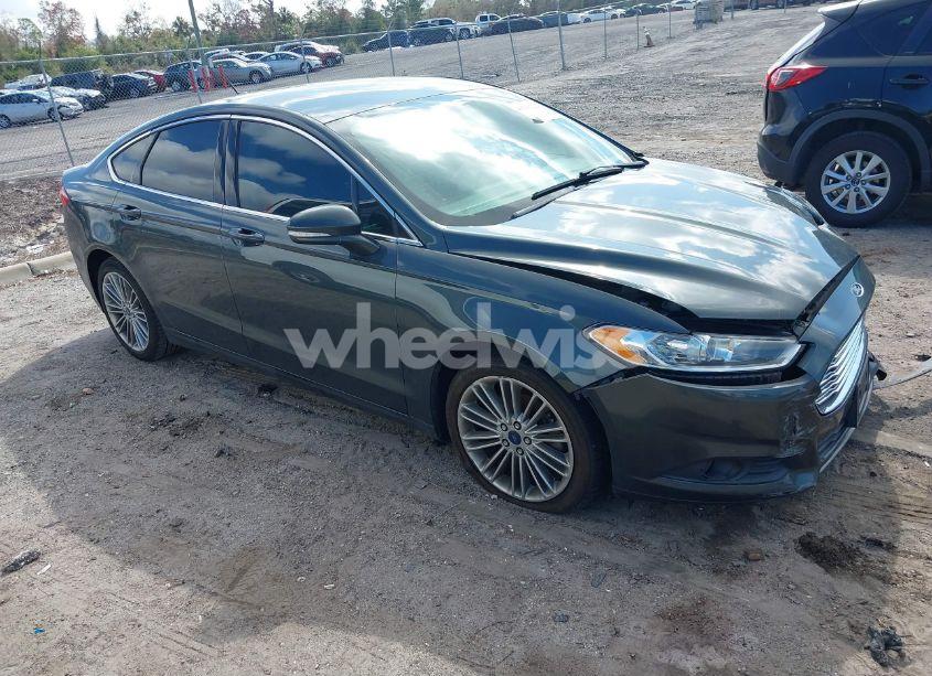 2015 Ford Fusion SE (VIN 3FA6P0T98FR257468) main photo