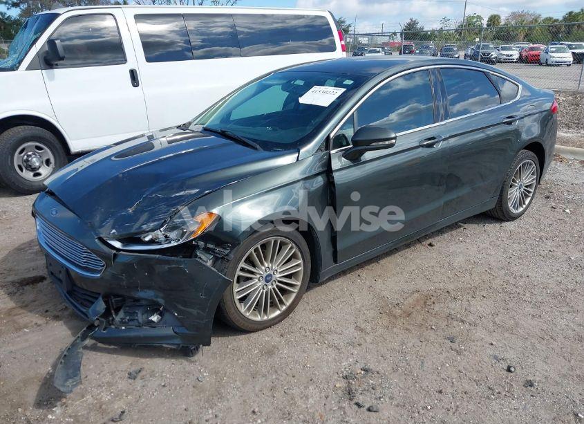 Photo 2 of 2015 Ford Fusion SE (VIN 3FA6P0T98FR257468)