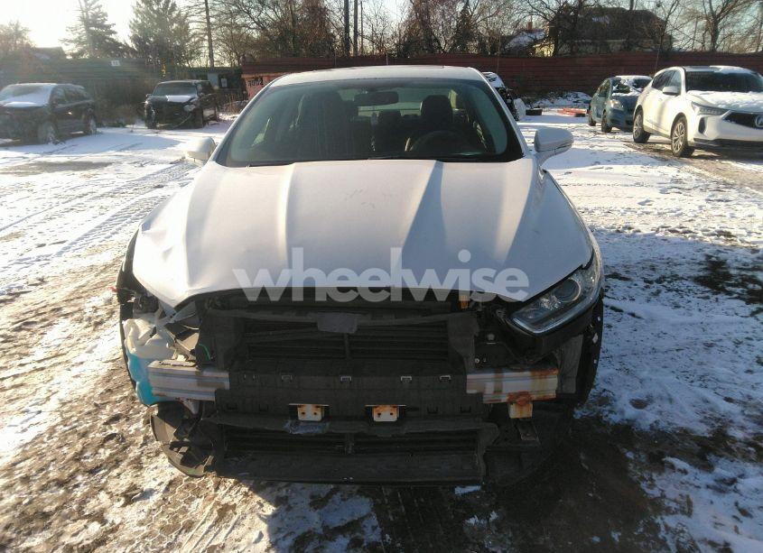 Photo 12 of 2015 Ford Fusion SE (VIN 3FA6P0T98FR308869)