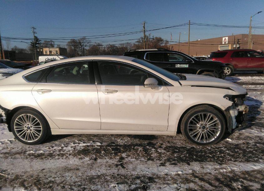 Photo 13 of 2015 Ford Fusion SE (VIN 3FA6P0T98FR308869)
