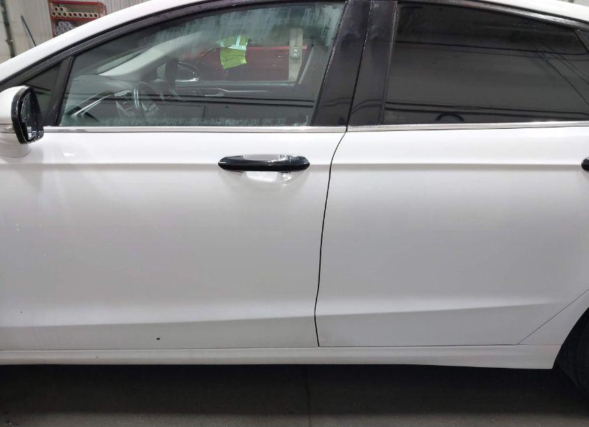 Photo 15 of 2016 Ford Fusion SE (VIN 3FA6P0T98GR146033)