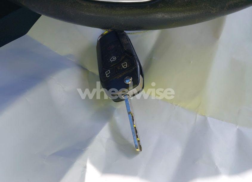 Photo 11 of 2016 Ford Fusion SE (VIN 3FA6P0T98GR154343)