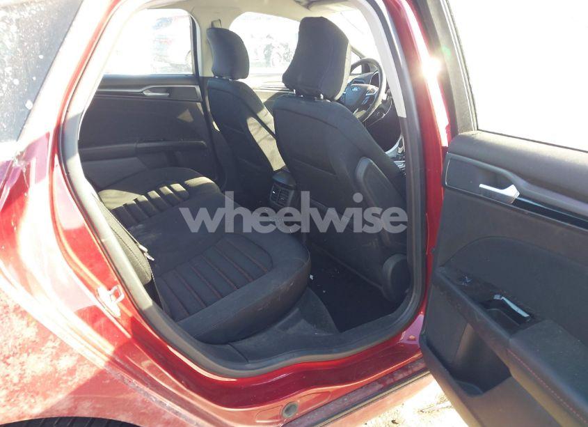 Photo 8 of 2016 Ford Fusion SE (VIN 3FA6P0T98GR154343)