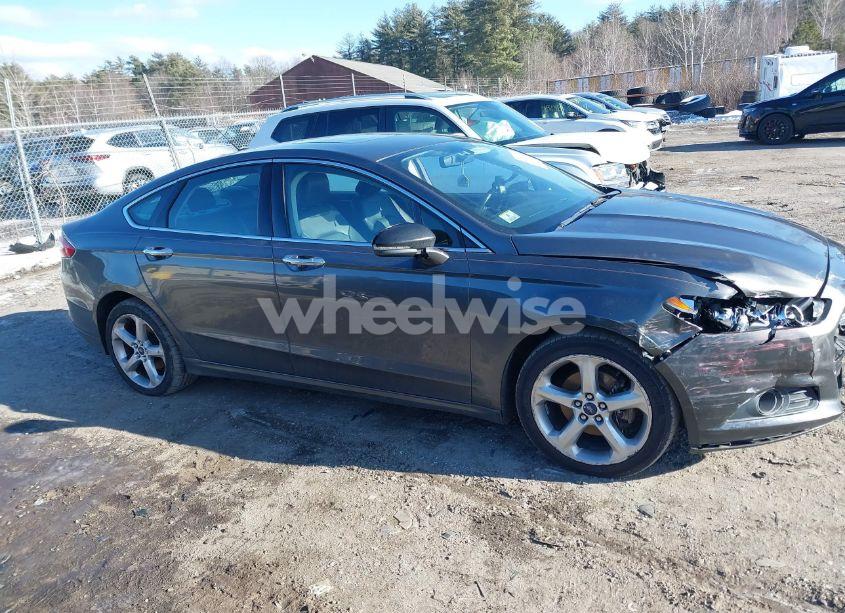 Photo 13 of 2016 Ford Fusion SE (VIN 3FA6P0T98GR250232)