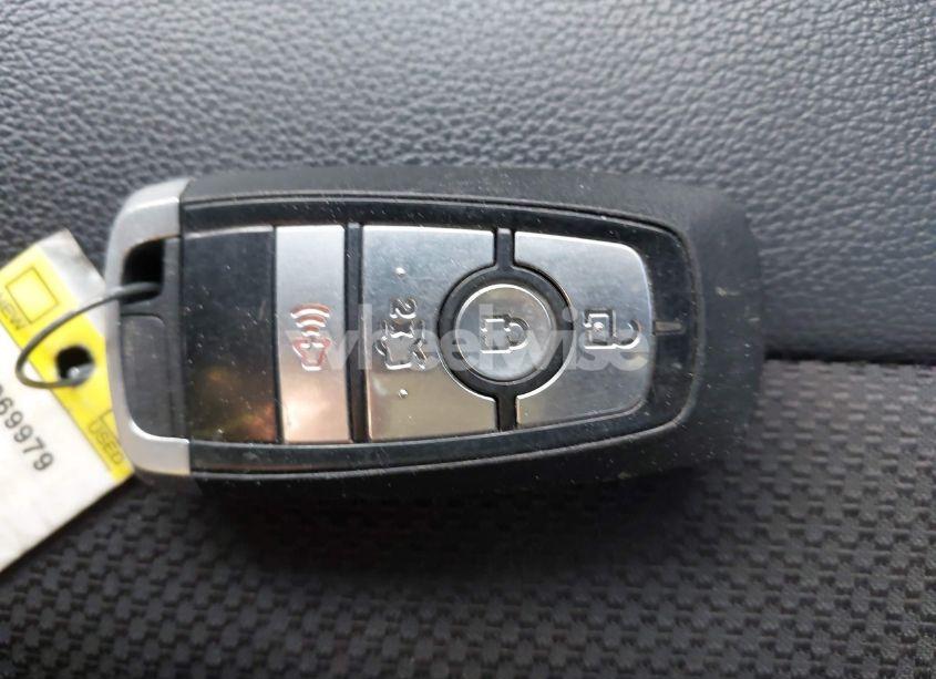 Photo 11 of 2017 Ford Fusion SE (VIN 3FA6P0T98HR293213)