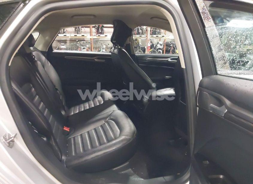 Photo 8 of 2017 Ford Fusion SE (VIN 3FA6P0T98HR322791)