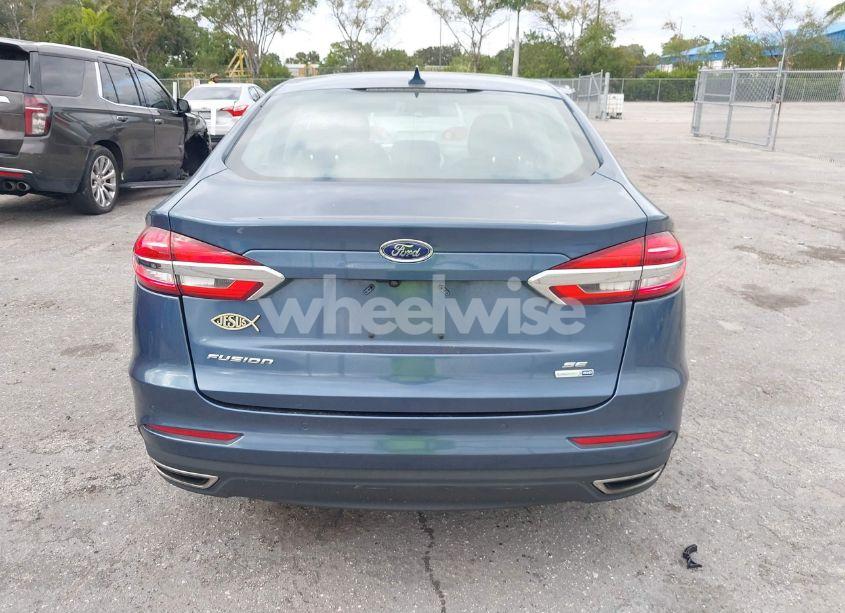 Photo 16 of 2019 Ford Fusion SE (VIN 3FA6P0T98KR233861)