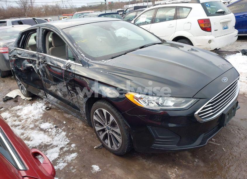 2019 Ford Fusion SE (VIN 3FA6P0T98KR264205) main photo