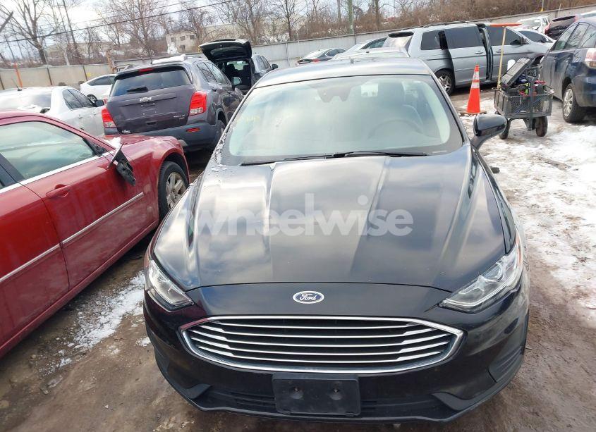 Photo 12 of 2019 Ford Fusion SE (VIN 3FA6P0T98KR264205)