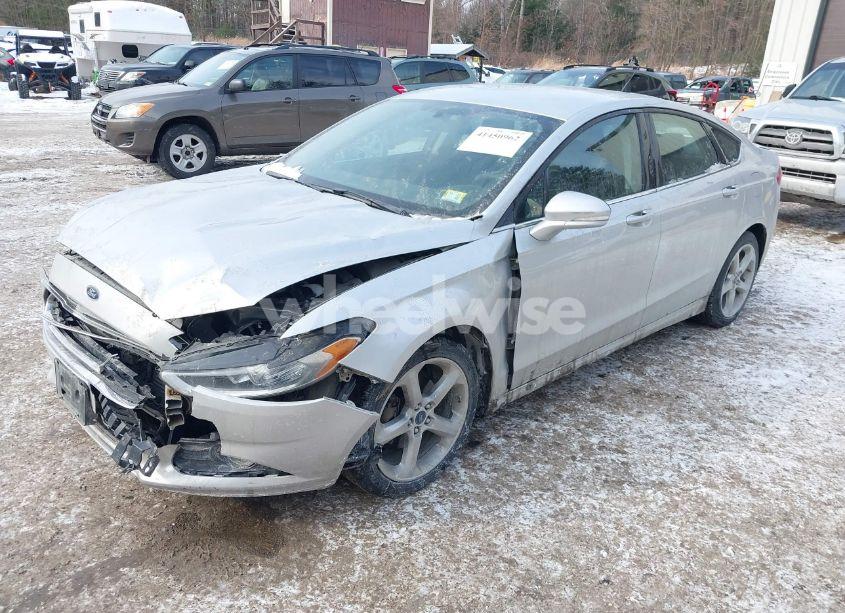 Photo 2 of 2015 Ford Fusion SE (VIN 3FA6P0T99FR175751)