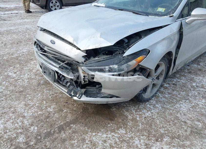 Photo 6 of 2015 Ford Fusion SE (VIN 3FA6P0T99FR175751)