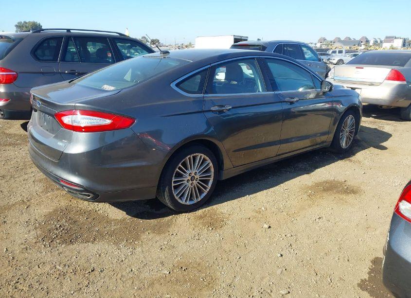 Photo 4 of 2016 Ford Fusion SE (VIN 3FA6P0T99GR107693)