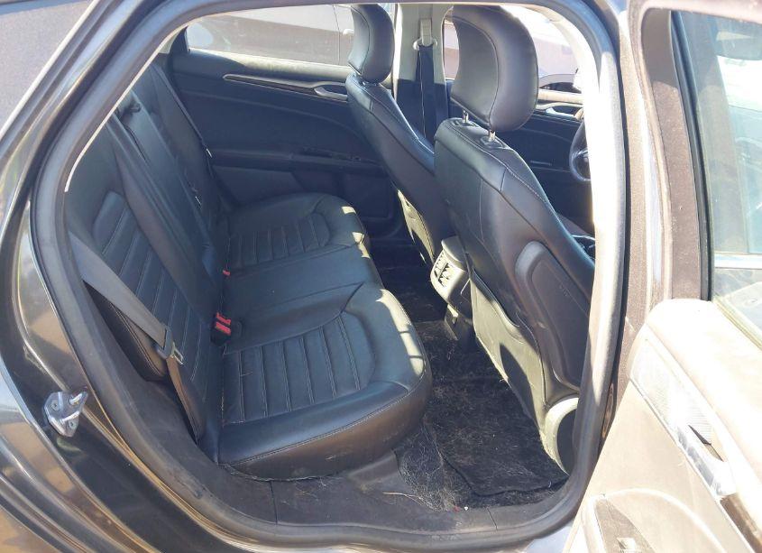 Photo 8 of 2016 Ford Fusion SE (VIN 3FA6P0T99GR107693)