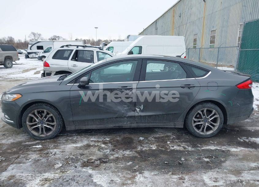 Photo 14 of 2017 Ford Fusion SE (VIN 3FA6P0T99HR143921)