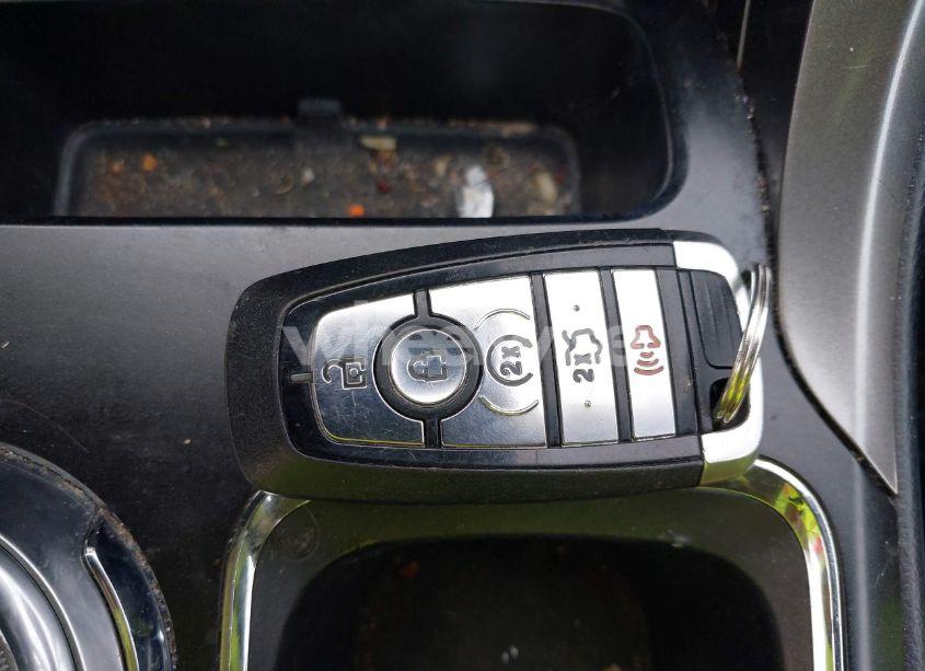 Photo 11 of 2017 Ford Fusion SE (VIN 3FA6P0T99HR188986)