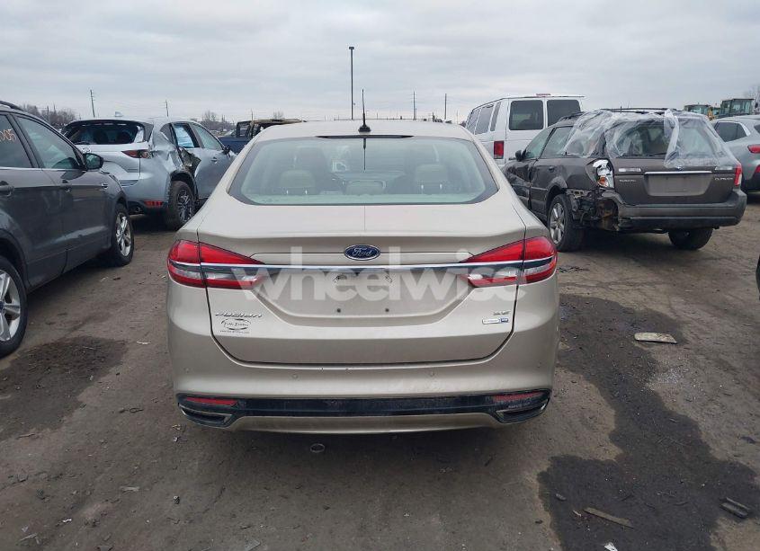 Photo 16 of 2017 Ford Fusion SE (VIN 3FA6P0T99HR302940)