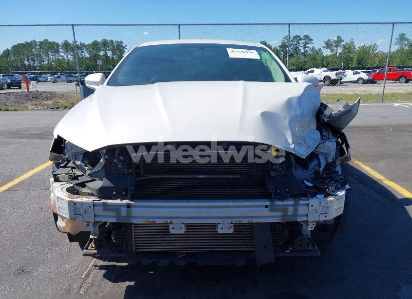 Photo 13 of 2017 Ford Fusion SE (VIN 3FA6P0T99HR303781)