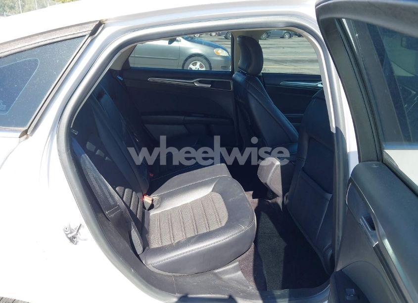 Photo 8 of 2017 Ford Fusion SE (VIN 3FA6P0T99HR303781)