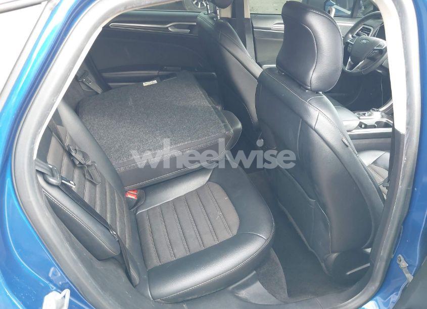 Photo 8 of 2017 Ford Fusion SE (VIN 3FA6P0T99HR388363)