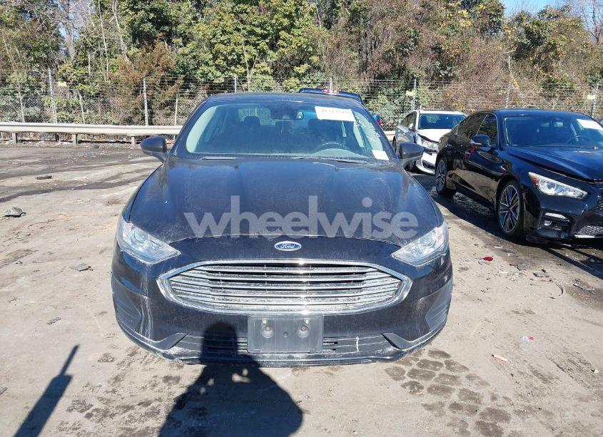 Photo 12 of 2019 Ford Fusion SE (VIN 3FA6P0T99KR274807)