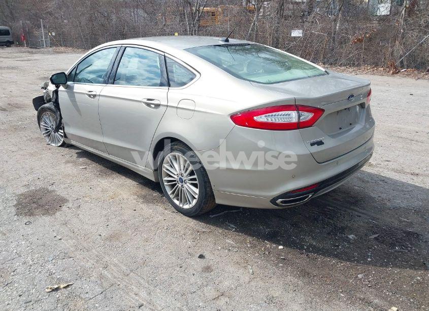 Photo 3 of 2015 Ford Fusion SE (VIN 3FA6P0T9XFR202231)