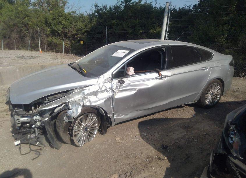 Photo 14 of 2016 Ford Fusion SE (VIN 3FA6P0T9XGR267601)