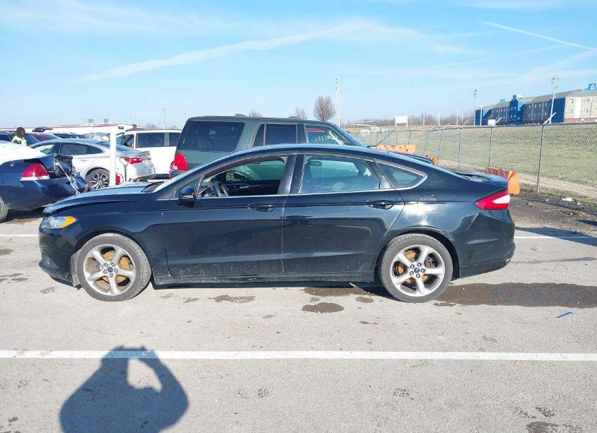 Photo 15 of 2016 Ford Fusion SE (VIN 3FA6P0T9XGR369142)