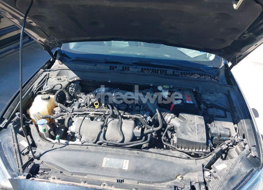 Photo 10 of 2017 Ford Fusion SE (VIN 3FA6P0T9XHR200014)