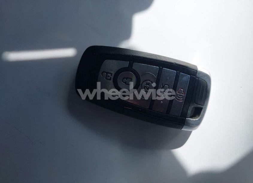 Photo 11 of 2017 Ford Fusion SE (VIN 3FA6P0T9XHR200014)