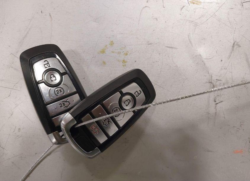 Photo 11 of 2017 Ford Fusion SE (VIN 3FA6P0T9XHR208937)