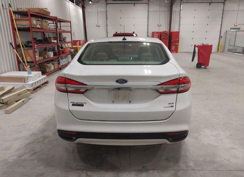 Photo 16 of 2017 Ford Fusion SE (VIN 3FA6P0T9XHR208937)