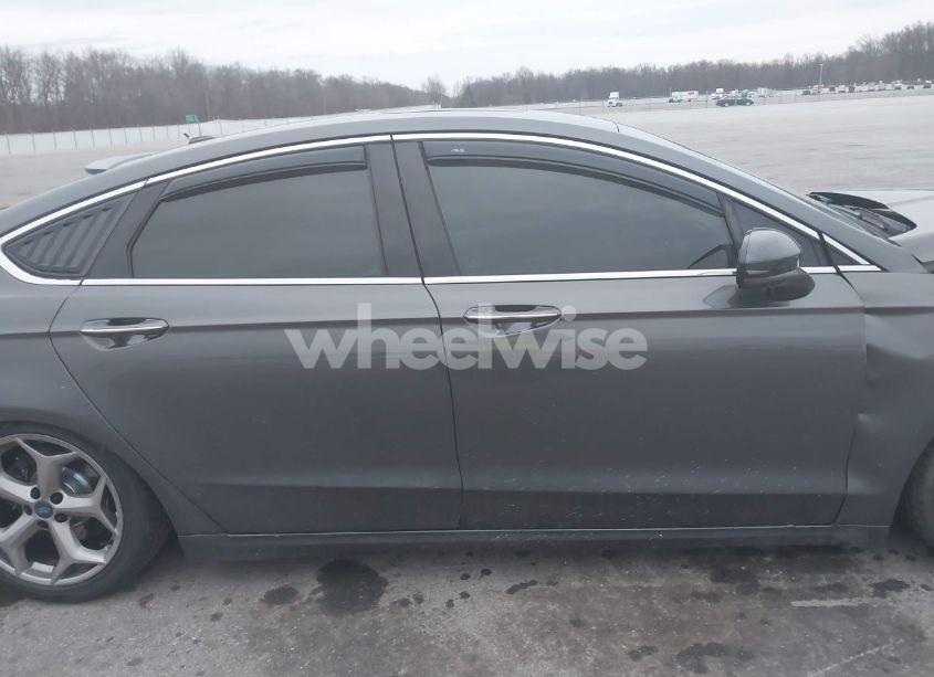 Photo 13 of 2017 Ford Fusion SE (VIN 3FA6P0T9XHR372799)