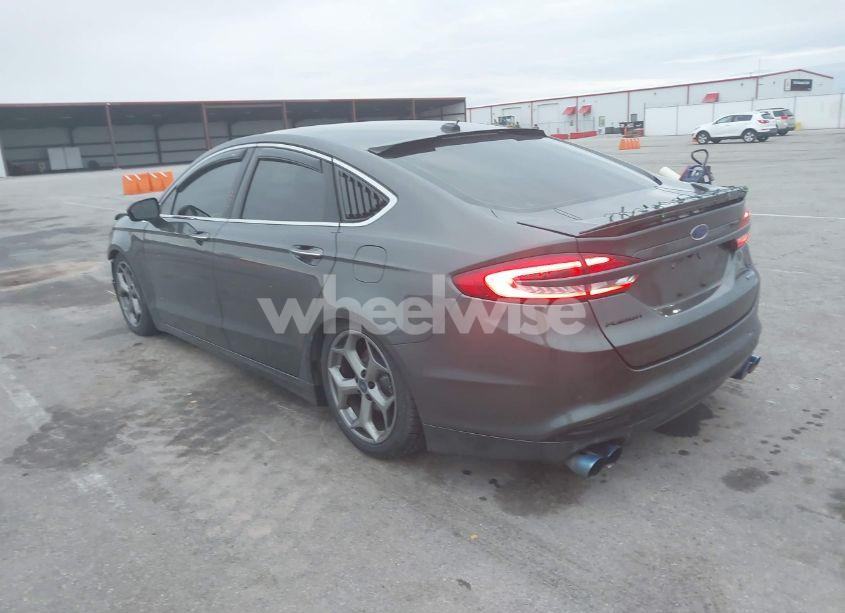 Photo 3 of 2017 Ford Fusion SE (VIN 3FA6P0T9XHR372799)