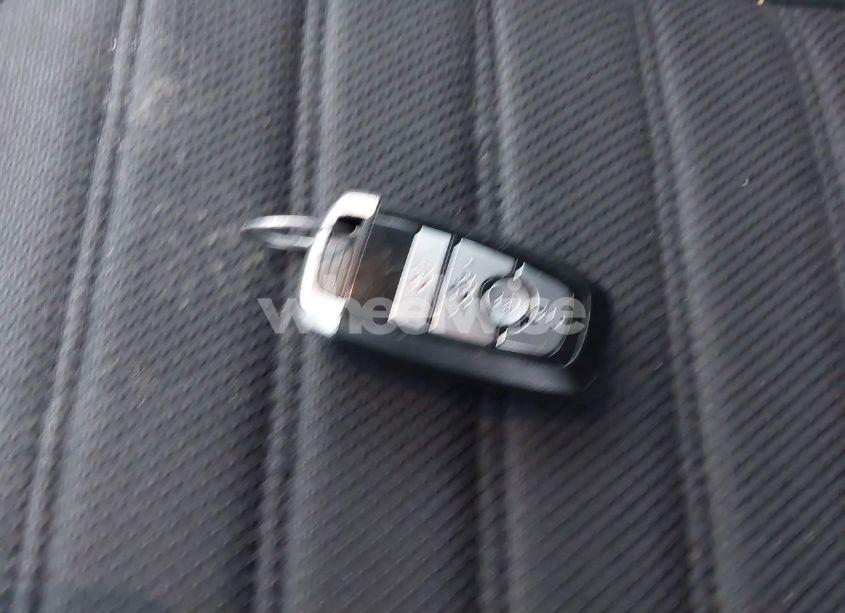 Photo 11 of 2019 Ford Fusion SE (VIN 3FA6P0T9XKR269275)