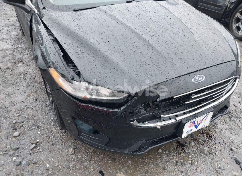 Photo 6 of 2019 Ford Fusion SE (VIN 3FA6P0T9XKR269275)